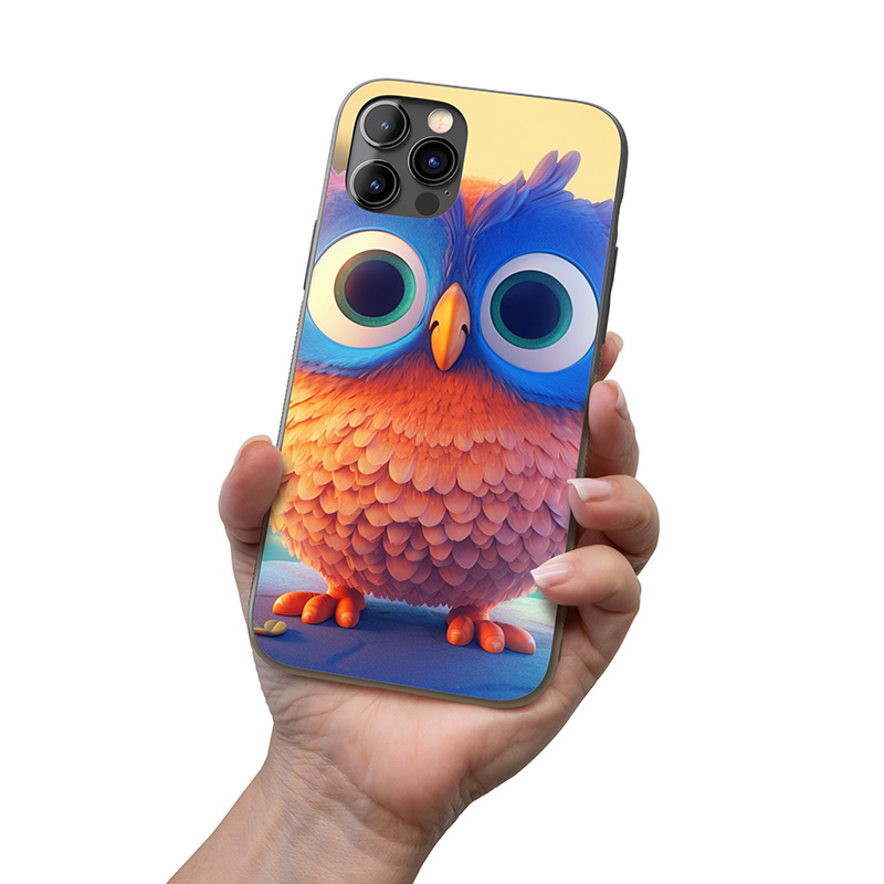 Kryt na mobil Roztomilá animovaná sova 1