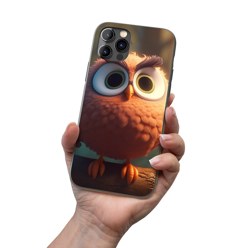 Kryt na mobil Roztomilá animovaná sova