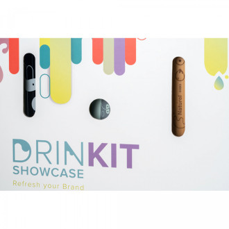 DRINKIT SHOWCASE. Vzorkovník lahví a hrnků