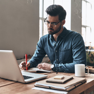 TILED. Kuličkové pero z ABS a AS