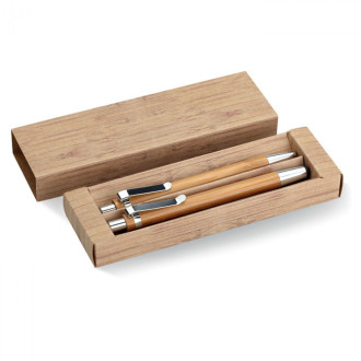 BAMBOOSET, Sada pera a tužky z bambusu.