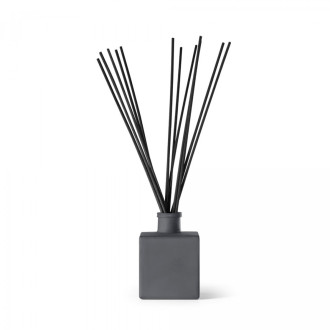 YEUN. Difuzní tyčinky ve skleněných lahvičkách