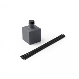 YEUN. Difuzní tyčinky ve skleněných lahvičkách