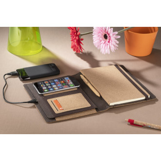 Složka s indukční nabíječkou