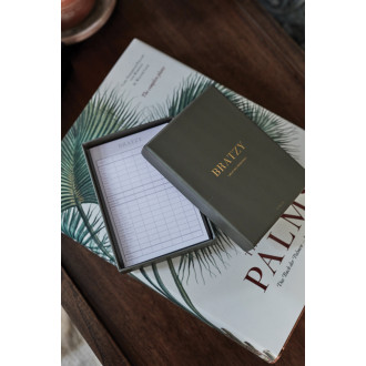 Hra na konferenční stolek VINGA Bratzy