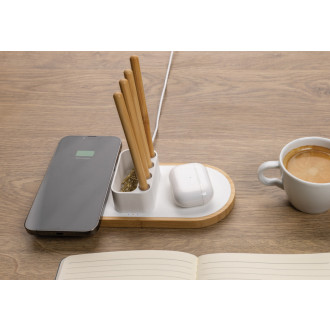 Bezdrátová nabíječka Ontario 10W z RCS rec. plastu a bambusu