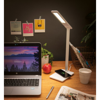 Stolní lampa s 5W bezdrátovým nabíjením