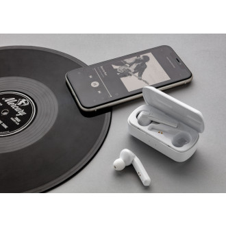 TWS bezdrátová sluchátka v nabíjecí krabičce Free Flow