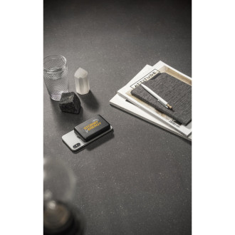 AMPERE. Magnetická power banka 5 000 mAh s 15W superrychlou bezdrátovou nabíječkou ve 100% rABS