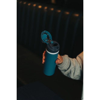 Uzavíratelná láhev Omni Sip 700ml z RCS recyklované oceli