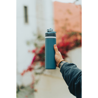 Uzavíratelná láhev Omni Sip 700ml z RCS recyklované oceli