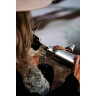 Malá termo láhev na vodu 500ml Black+Blum