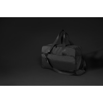 Víkendová taška na 15,6" notebook Swiss Peak z RPET AWARE™