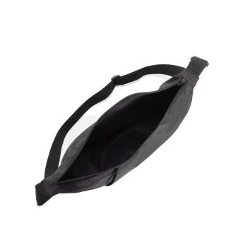 Crossbody Crescent XL z RPET AWARE™  ve tvaru půlměsíce