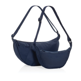 Crossbody Crescent XL z RPET AWARE™  ve tvaru půlměsíce
