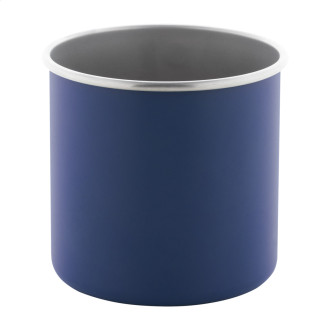 hrnek z recyklované nerezové oceli