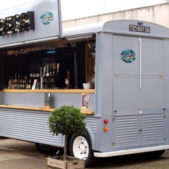 3D Samolepka Žralok se surfem