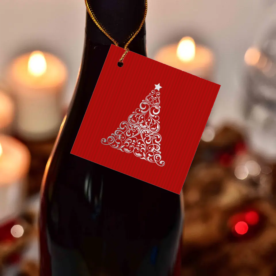 Visačky na víno s provázkem